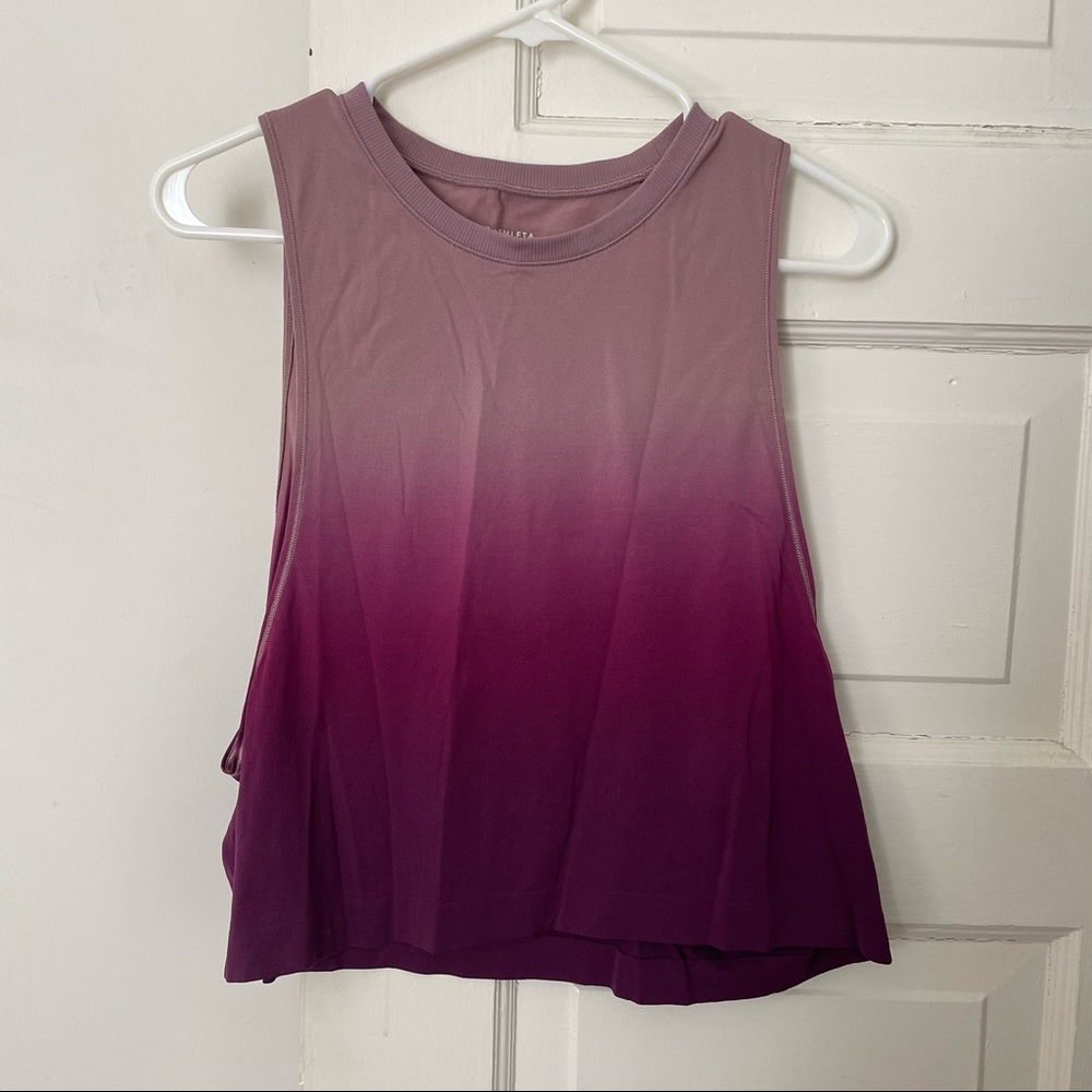 Athleta ombré crop tank